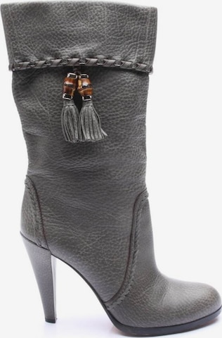 Gucci Stiefel 41 in Grau: predná strana