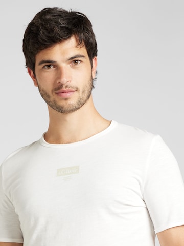 T-Shirt s.Oliver en blanc