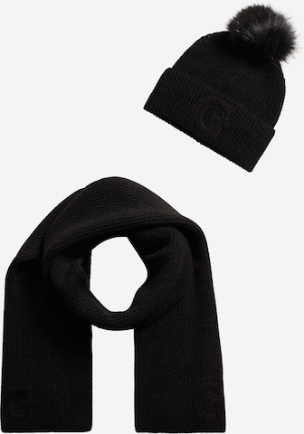GUESS Beanie in Black: front