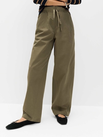 Wide leg Pantaloni di Marks & Spencer in verde: frontale
