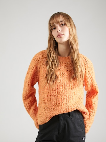NÜMPH Sweater 'TELSA' in Orange: front