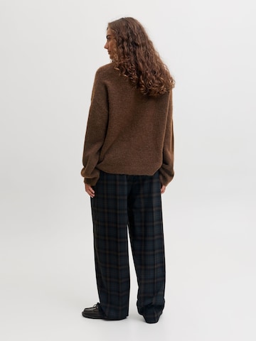 JJXX Pullover i brun