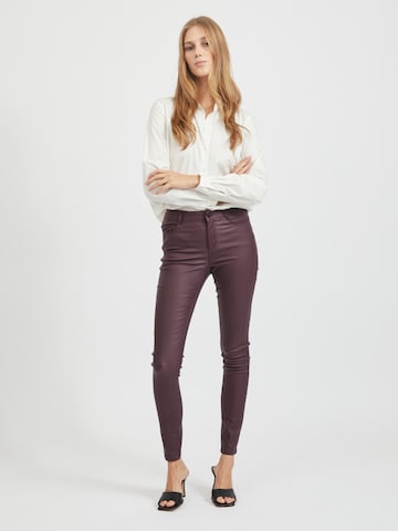 VILA Skinny Jeans 'Commit' i rød