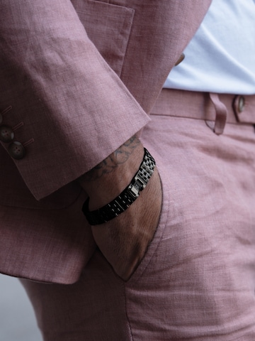 SERASAR Armband i svart