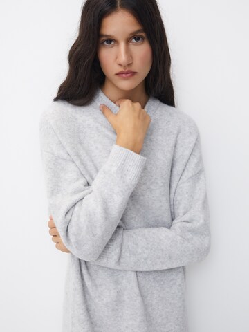 Robes en maille Pull&Bear en gris