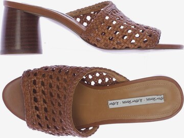 & Other Stories Sandals & High-Heeled Sandals in 36 in Brown: front