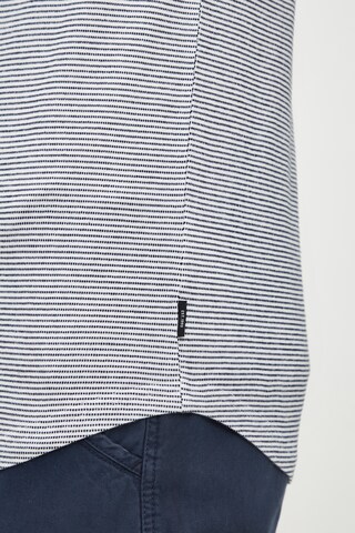 T-Shirt INDICODE JEANS en blanc