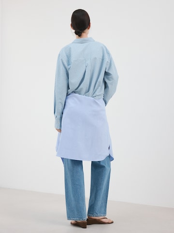 Bluză 'IRUYA' de la MANGO pe albastru