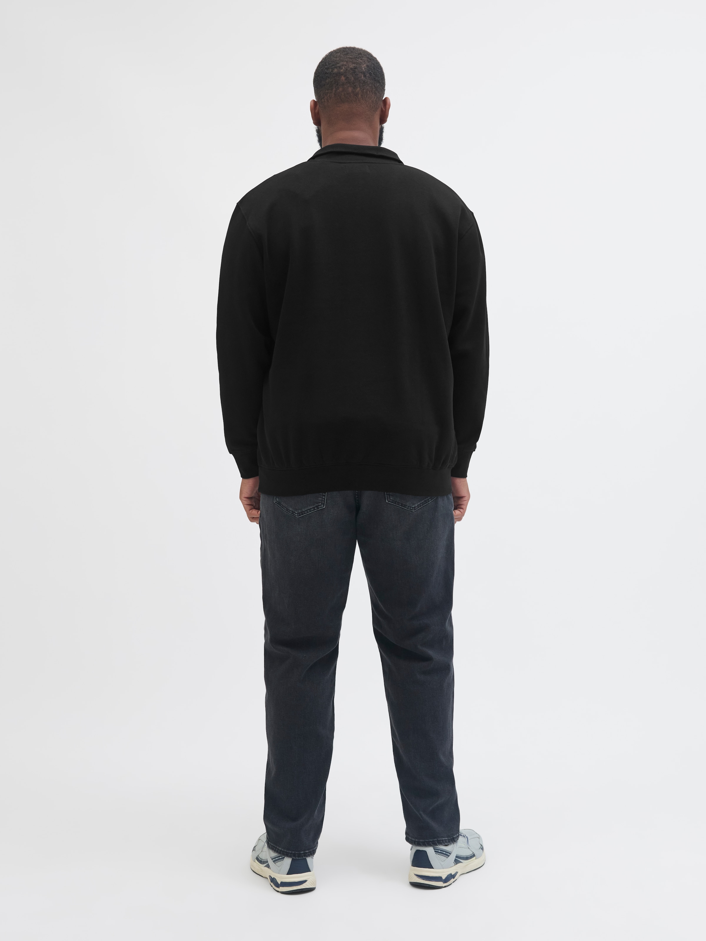 Jack & Jones Plus - Sudadera 'JJESoho' en negro