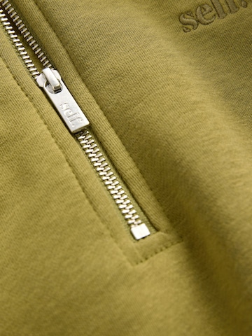 self. Sweatshirt in Grün