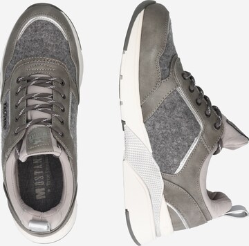 MUSTANG Sneaker in Grau