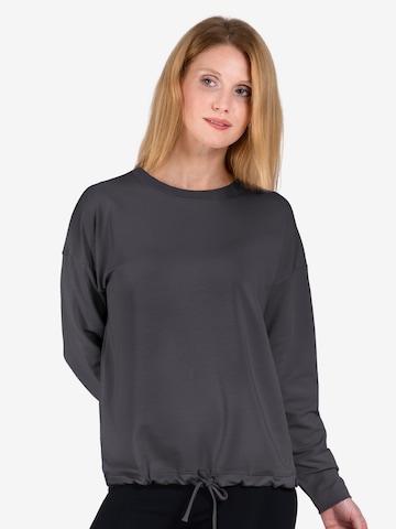 Magadi Sportpullover 'Gigi' in Grau: Vorderseite