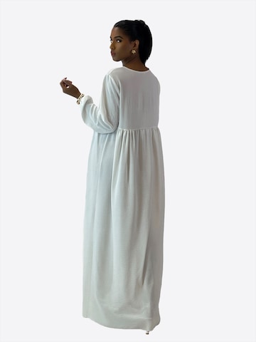 Abito di Elara in bianco