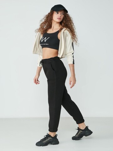 C&City Tapered Hose in Schwarz