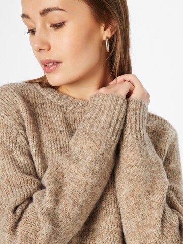 ONLY Sweater 'Celina' in Brown