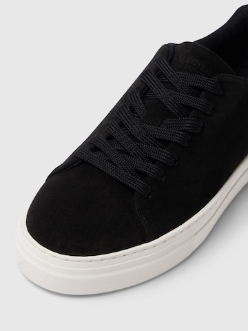 SELECTED Sneakers in Black