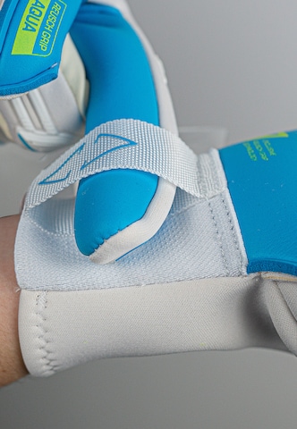 REUSCH Athletic Gloves 'Attrakt Freegel Aqua Windproof' in Mixed colors