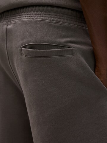 regular Pantaloni 'STWD' di Pull&Bear in grigio