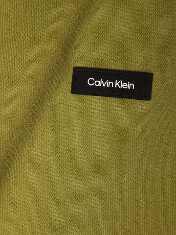 Sweat-shirt Calvin Klein en vert