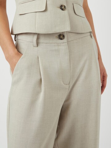 YAS Loose fit Pleat-front trousers 'YASTava' in Grey