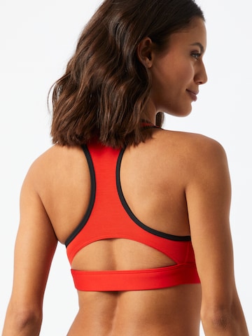 ReebokBustier Sportski grudnjak - crvena boja