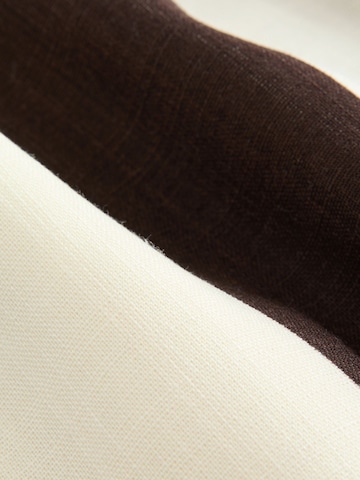 Next Loosefit Shorts in Braun