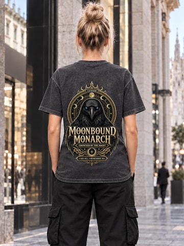 LUNØIR Studio Póló 'Moonbound Monarch' - fekete