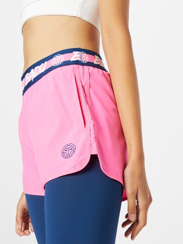 BIDI BADU Skinny Sportshorts in Pink