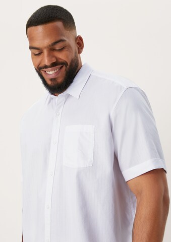 s.Oliver Regular fit Button Up Shirt in White