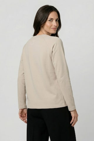 Felpa 'MarciaAK A' di alife & kickin in beige