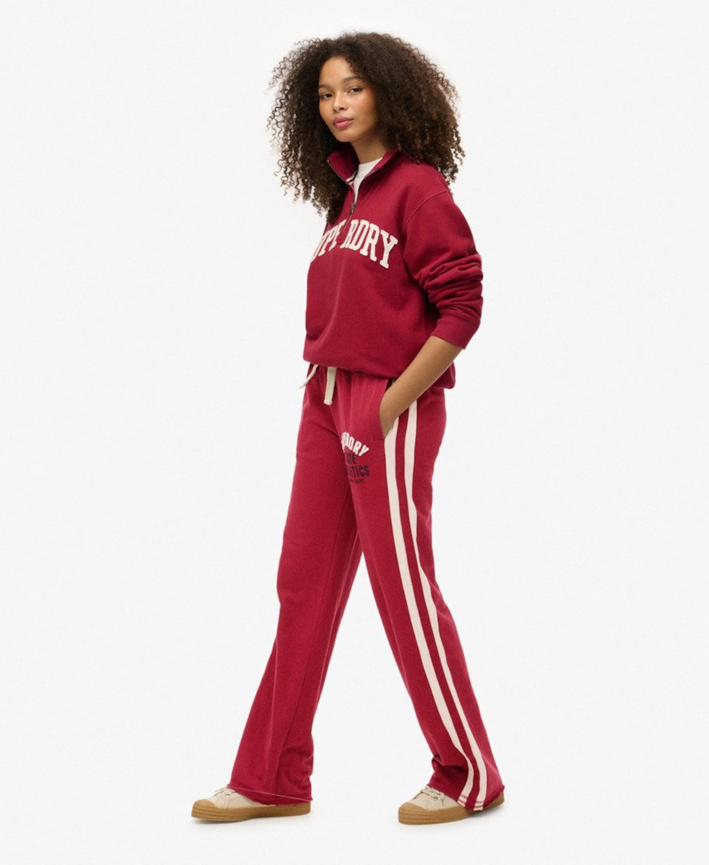 Superdry & Co Loosefit Broek 'Athletic Essentials' in Rood