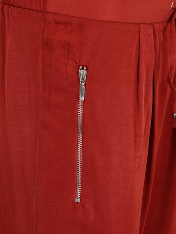 regular Pantaloni di Wallis Petite in rosso