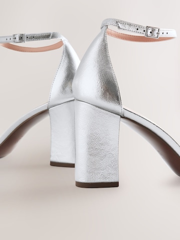 Sandales à lanières 'Forever Comfort' Next en argent