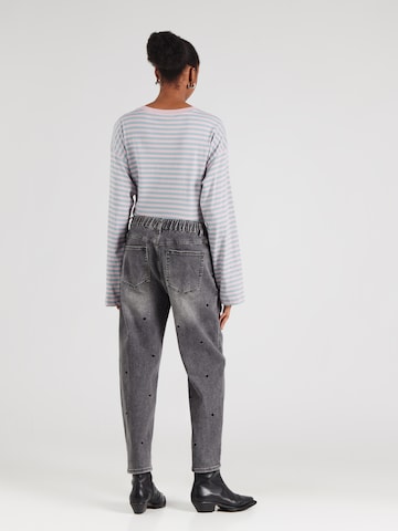 Hailys Tapered Jeans 'Mi44rell' in Grey