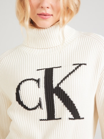 Pull-over Calvin Klein Jeans en blanc