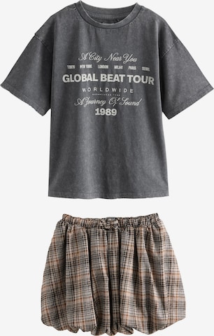 pilka Next Rinkinys: priekis