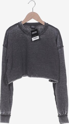 BDG Urban Outfitters Sweatshirt & Zip-Up Hoodie in S in Grey: front