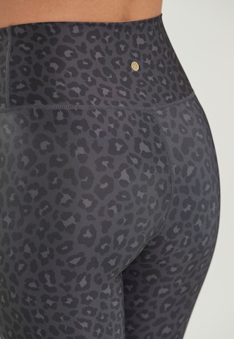 Skinny Pantaloni sport 'Windia' de la Athlecia pe negru