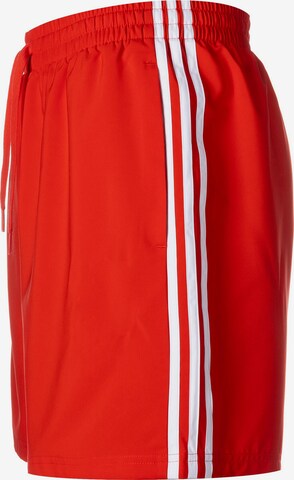 Regular Pantalon de sport 'FC Bayern München' ADIDAS SPORTSWEAR en rouge