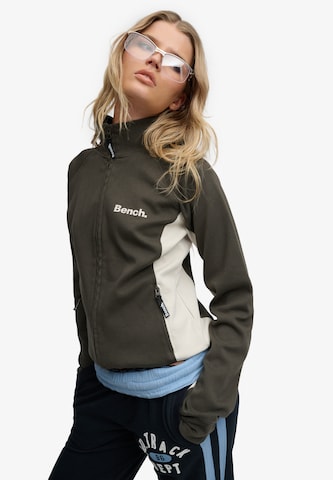Superdry & Co Sweatvest 'Bench x Superdry & Co' in Groen: voorkant