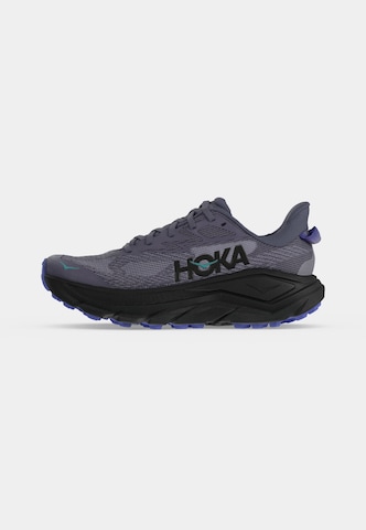 Chaussure de course 'CHALLENGER 8' HOKA en violet : devant