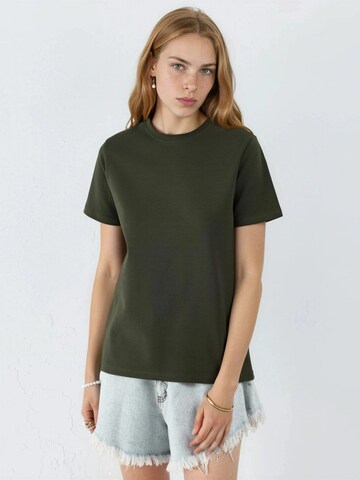 T-shirt Busem en vert