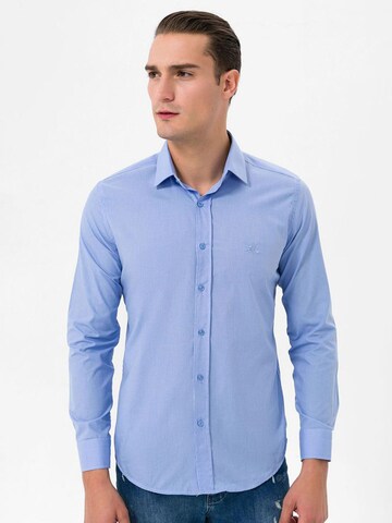 T-Shirt Daniel Hills en bleu : devant