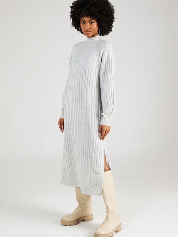 TOPSHOP Knit dress in Grey: front