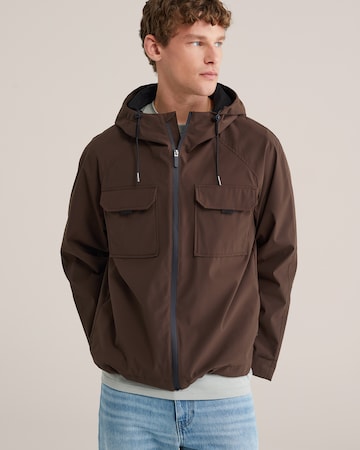 WE Fashion Välikausitakki värissä ruskea: etupuoli