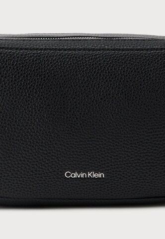 Calvin Klein Toilettaske i sort: forside