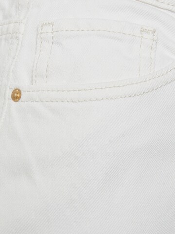 Wide leg Jeans 'KATHY' de la Vero Moda Tall pe alb