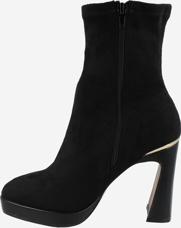 River Island Stiefel in Schwarz