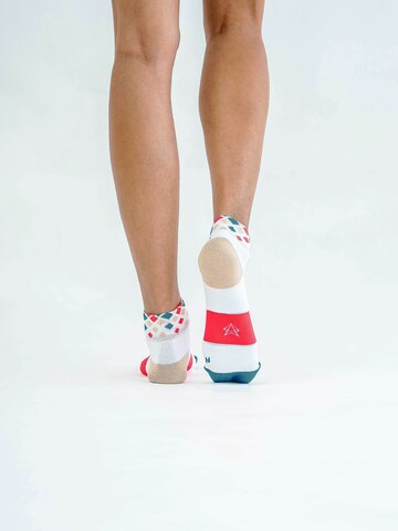 INCYLENCE Athletic Socks 'CRYSTALS SHORT' in Red