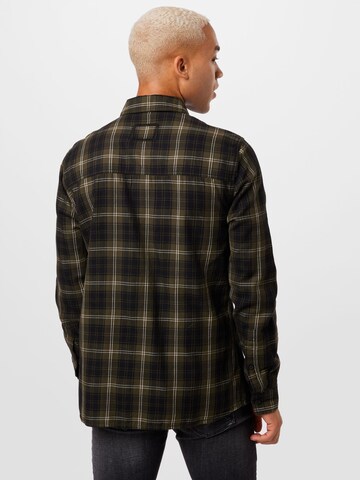 tigha - Ajuste regular Camisa 'Loan' en negro